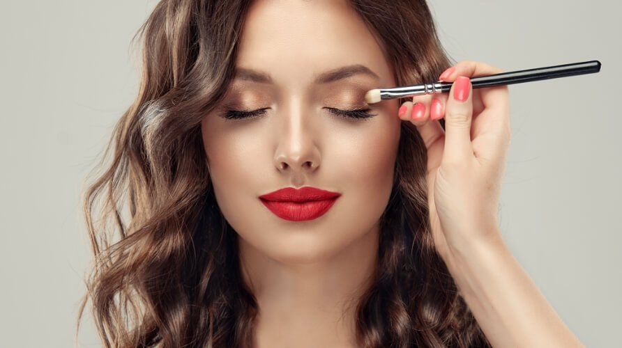 彩妆中的闪光感