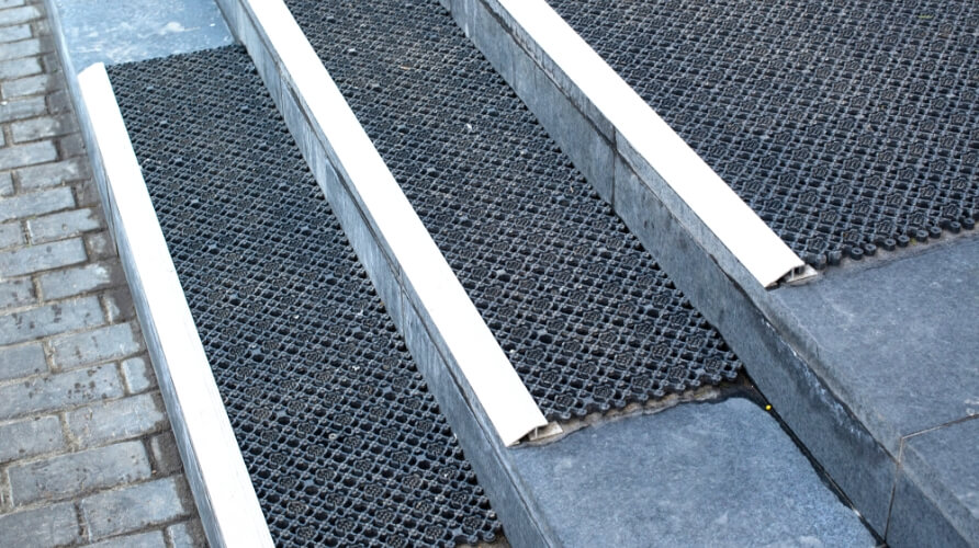 提高织物布料/垫子的耐用性