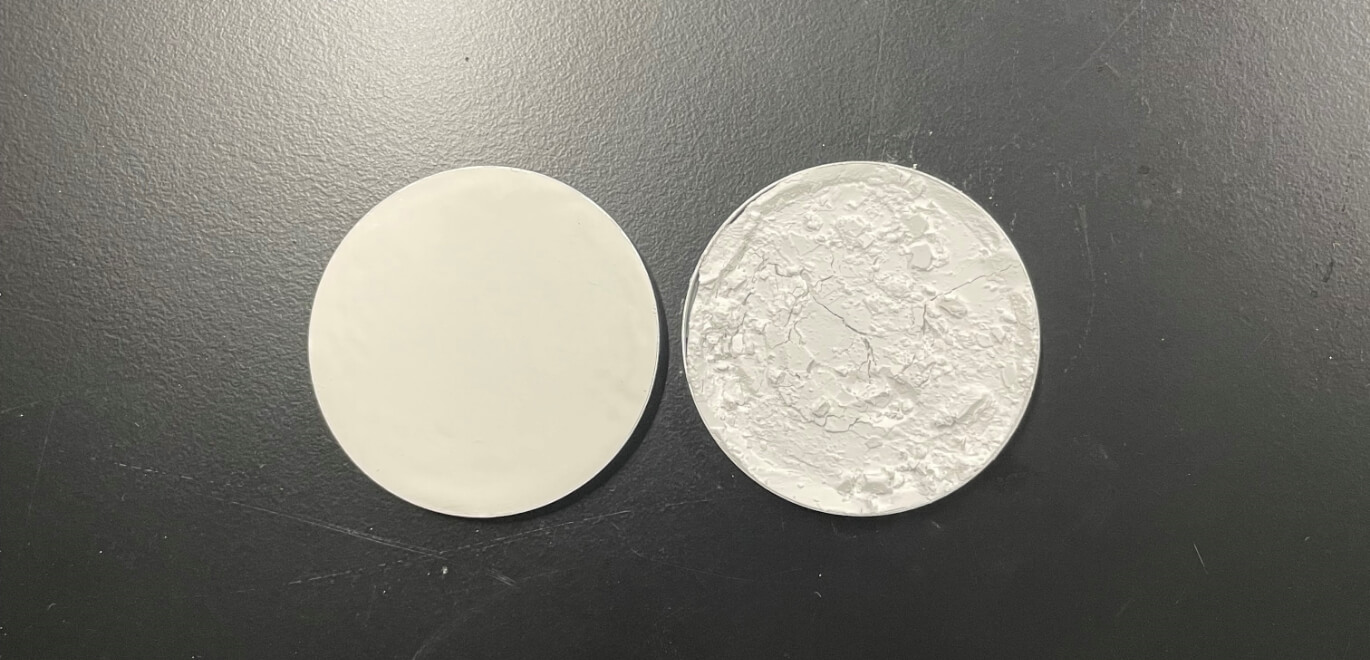 Image of Press molding of Left: GLACIA DROPS® and Right: competitor's commercial product